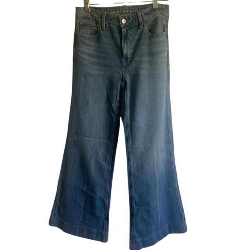 AE High Rise Flare Jeans 2 26W NWOT Wide Leg Y2K 90s Streetwear Stretch Denim